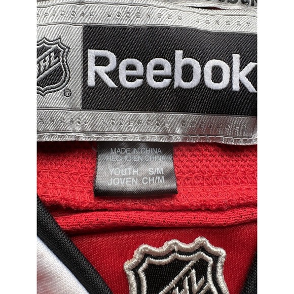 REEBOK Chicago Blackhawks Youth S/M NHL Hockey Jersey Red Kids - Picture 3 of 9